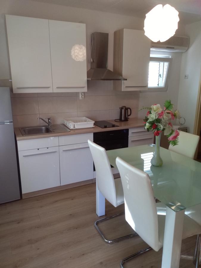 Rooms Mara Skradin Kültér fotó